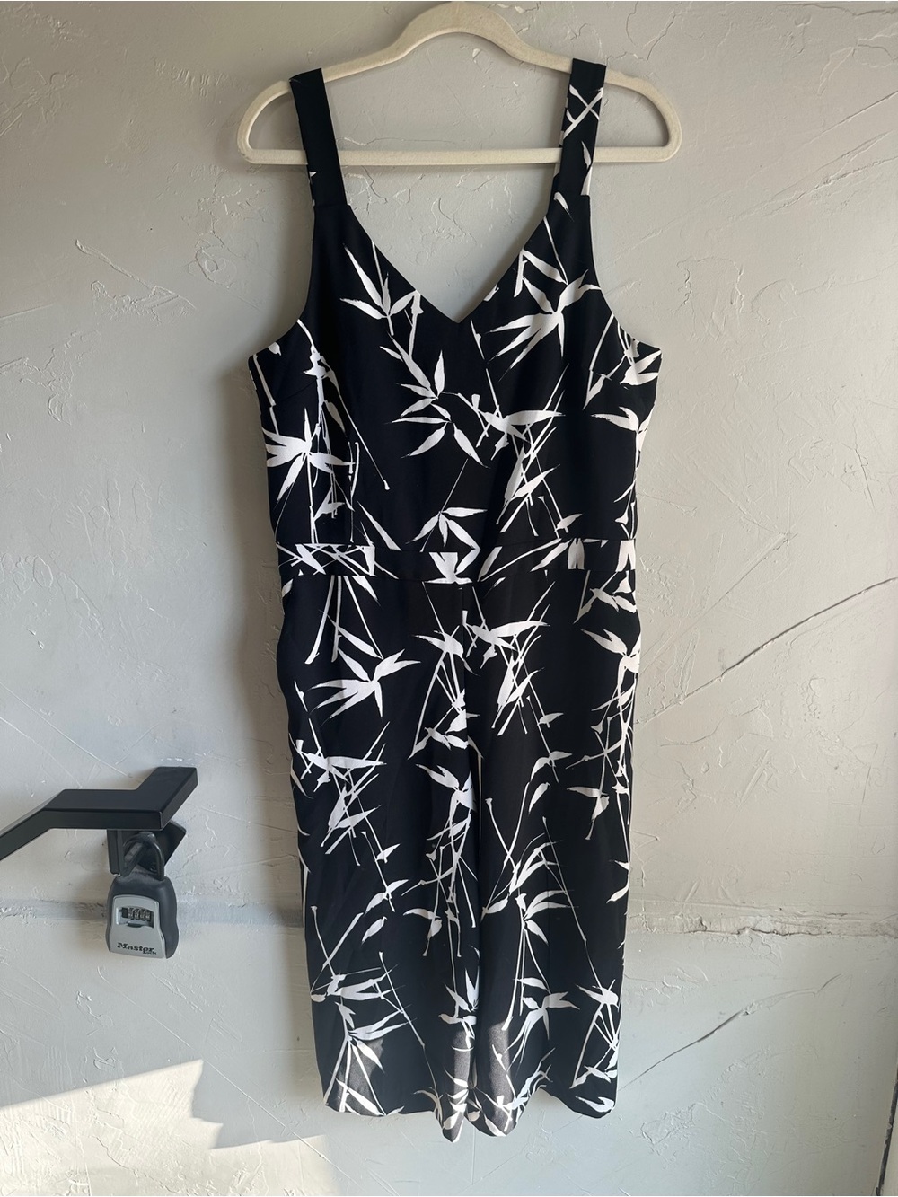 Banana Republic Black White Bamboo Print Wide Leg Jumpsuit Minimalist Resort 12